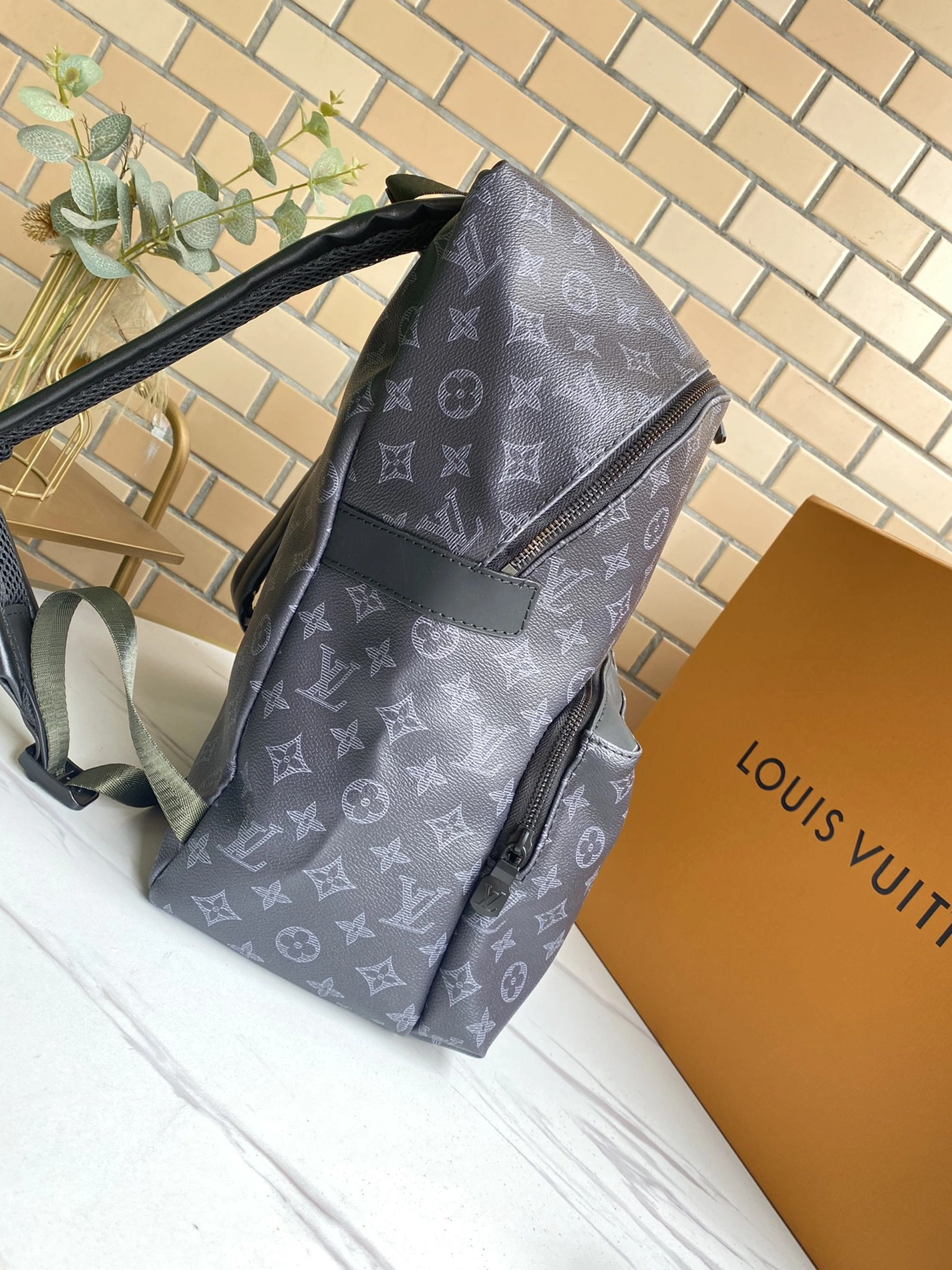 Louis Vuitton LV AAA Man Backpacks GoAnywhere 4866