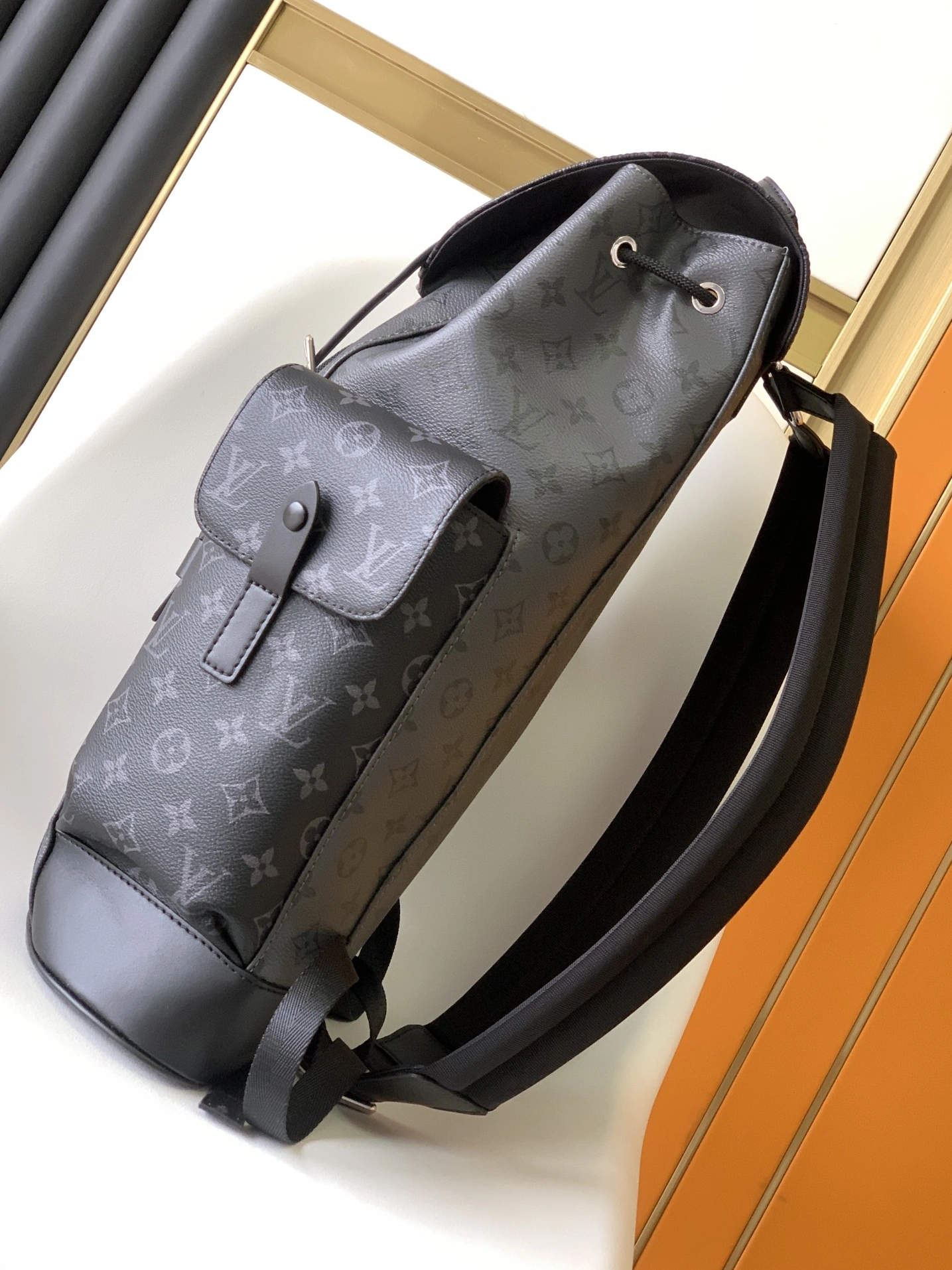 Louis Vuitton LV AAA Man Backpacks GoodFit 5233