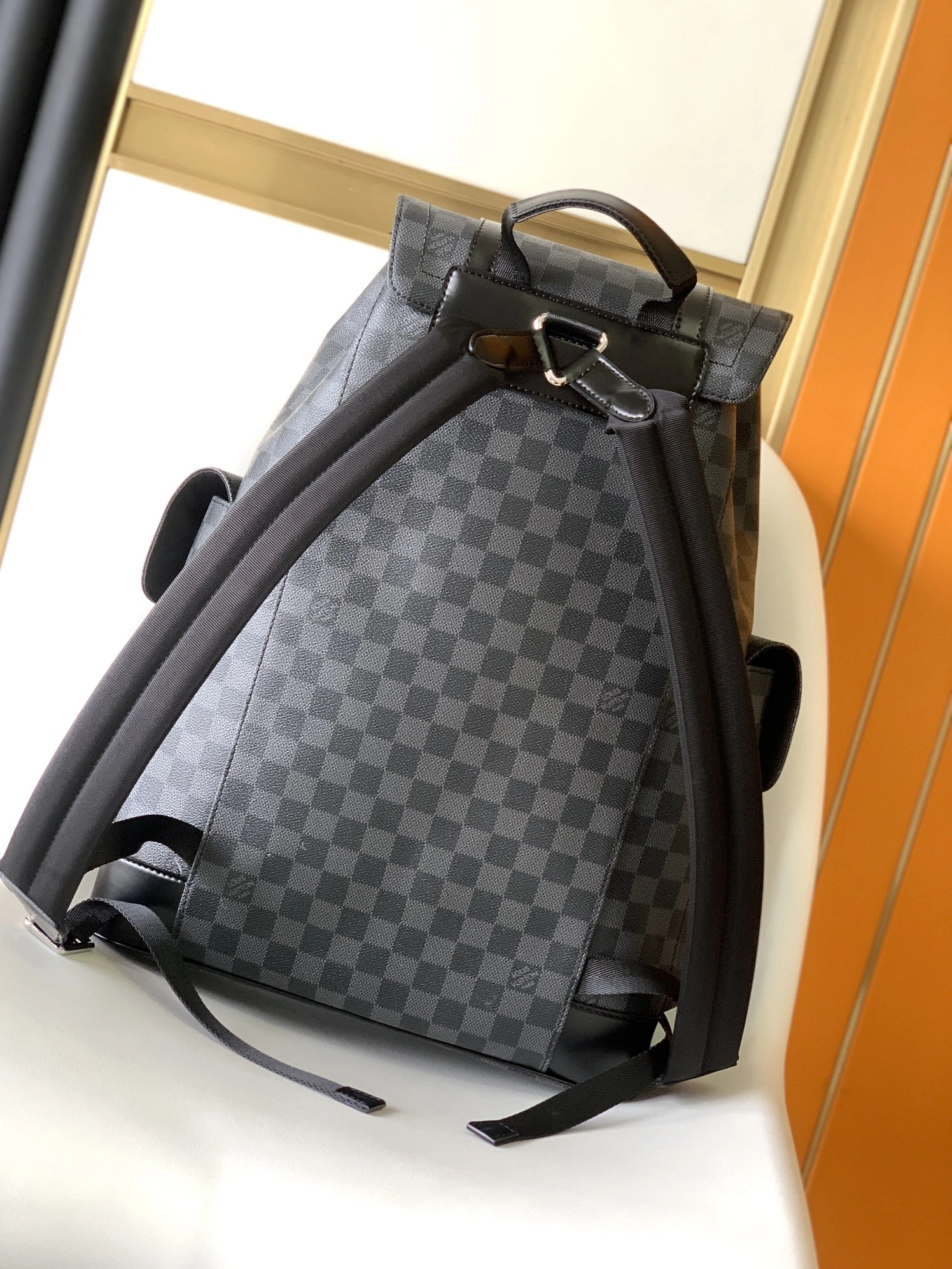Louis Vuitton LV AAA Man Backpacks Modern 1250