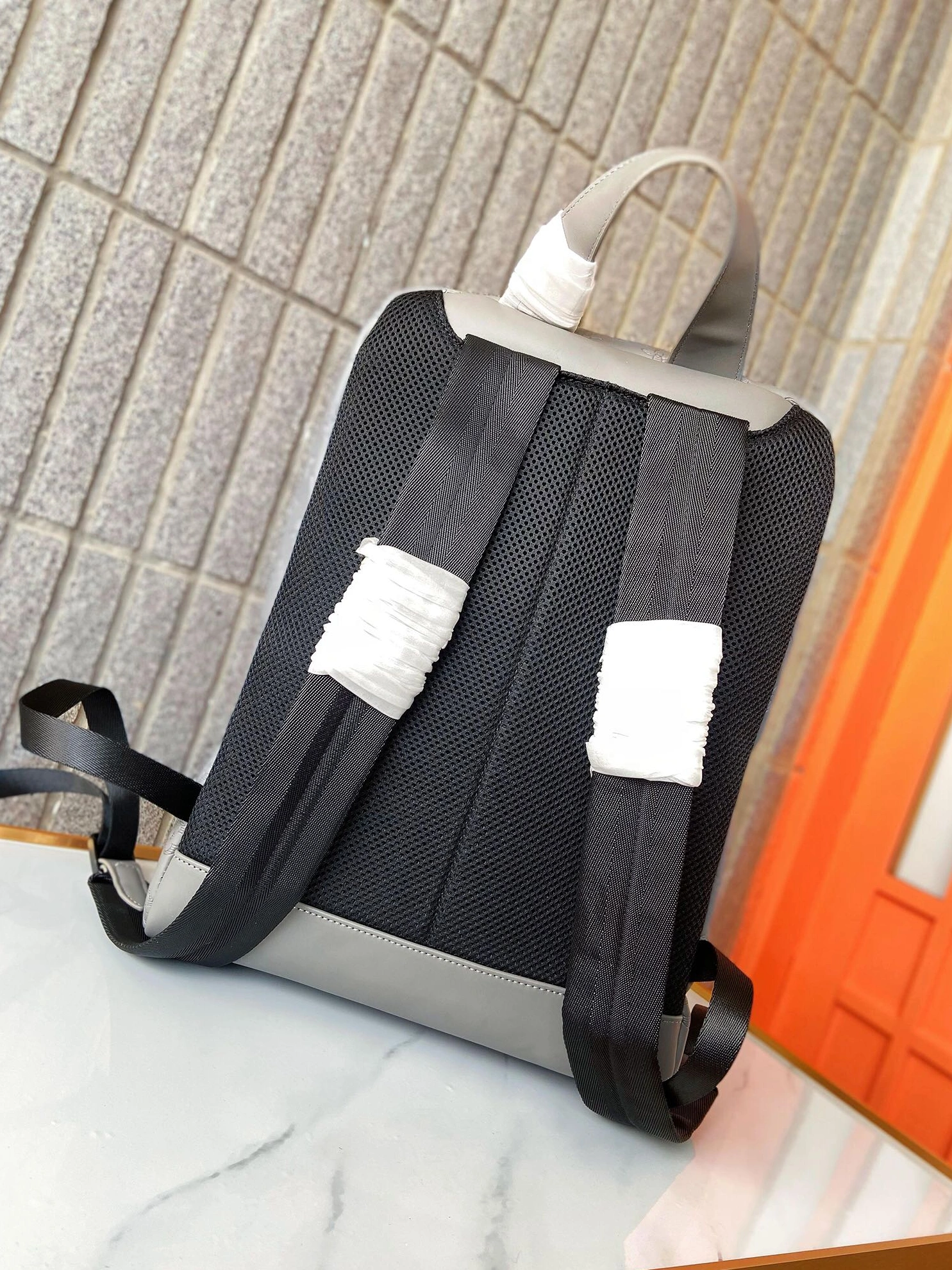 Louis Vuitton LV AAA Man Backpacks Popular 229