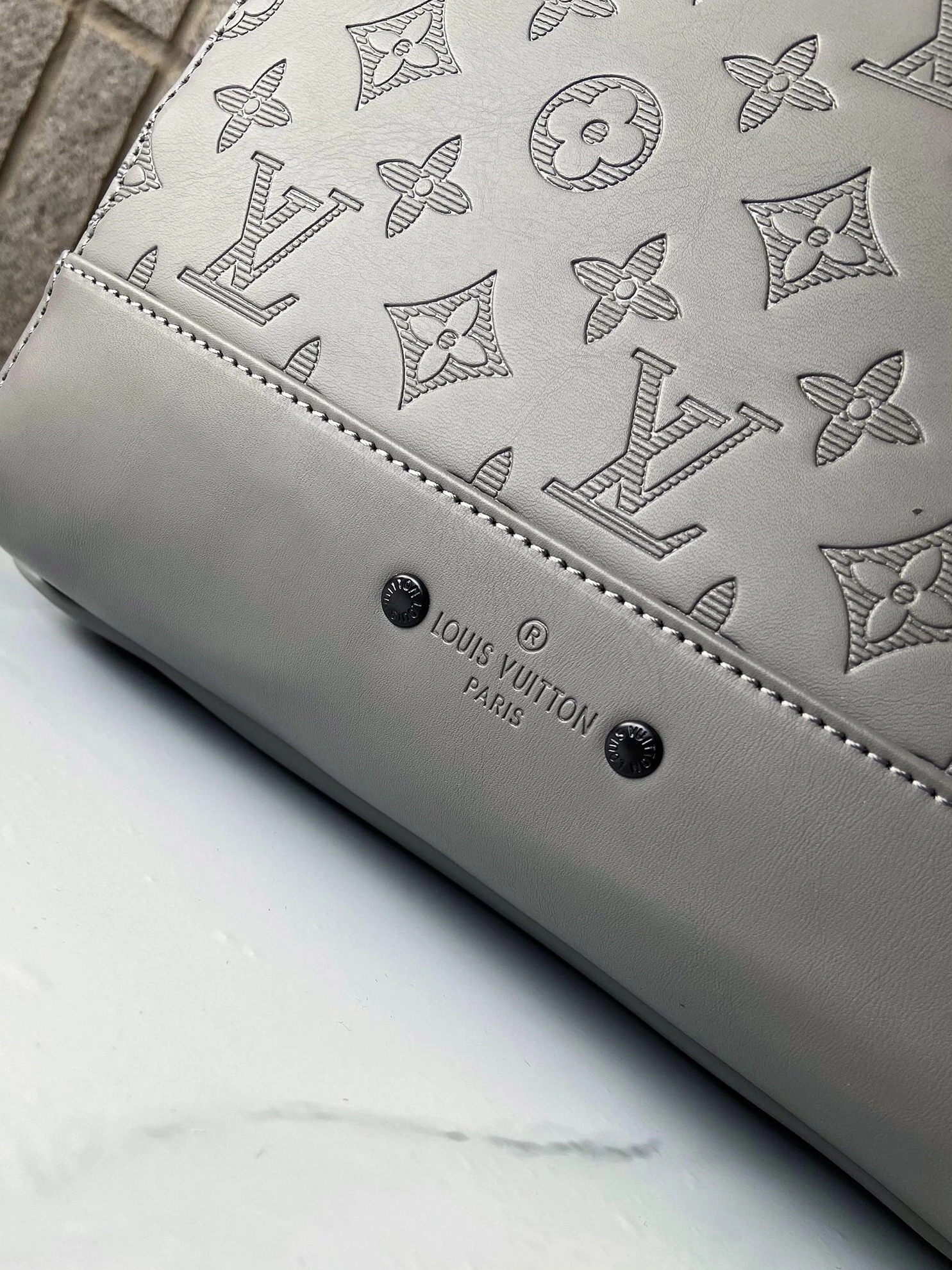 Louis Vuitton LV AAA Man Backpacks Popular 229