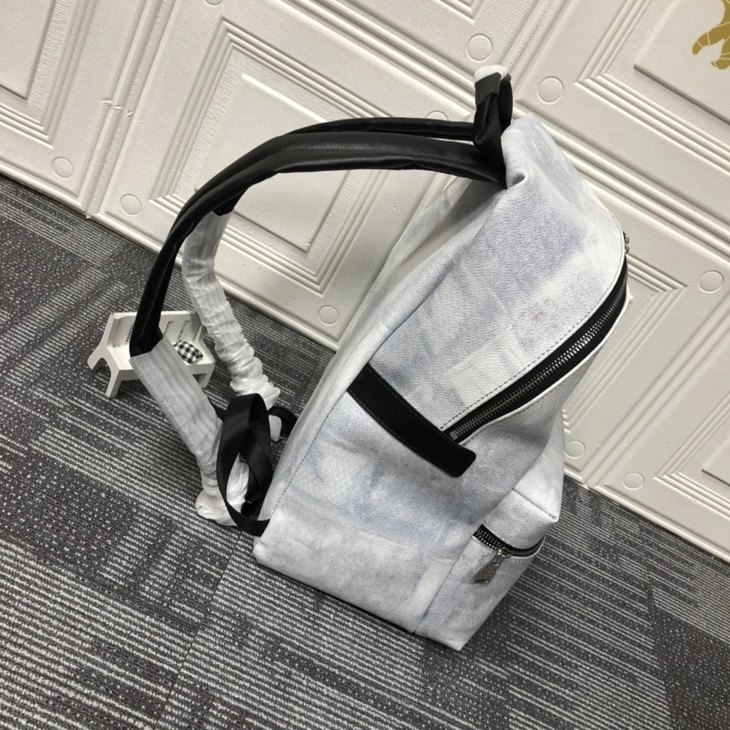 Louis Vuitton LV AAA Man Backpacks Reliable 8675