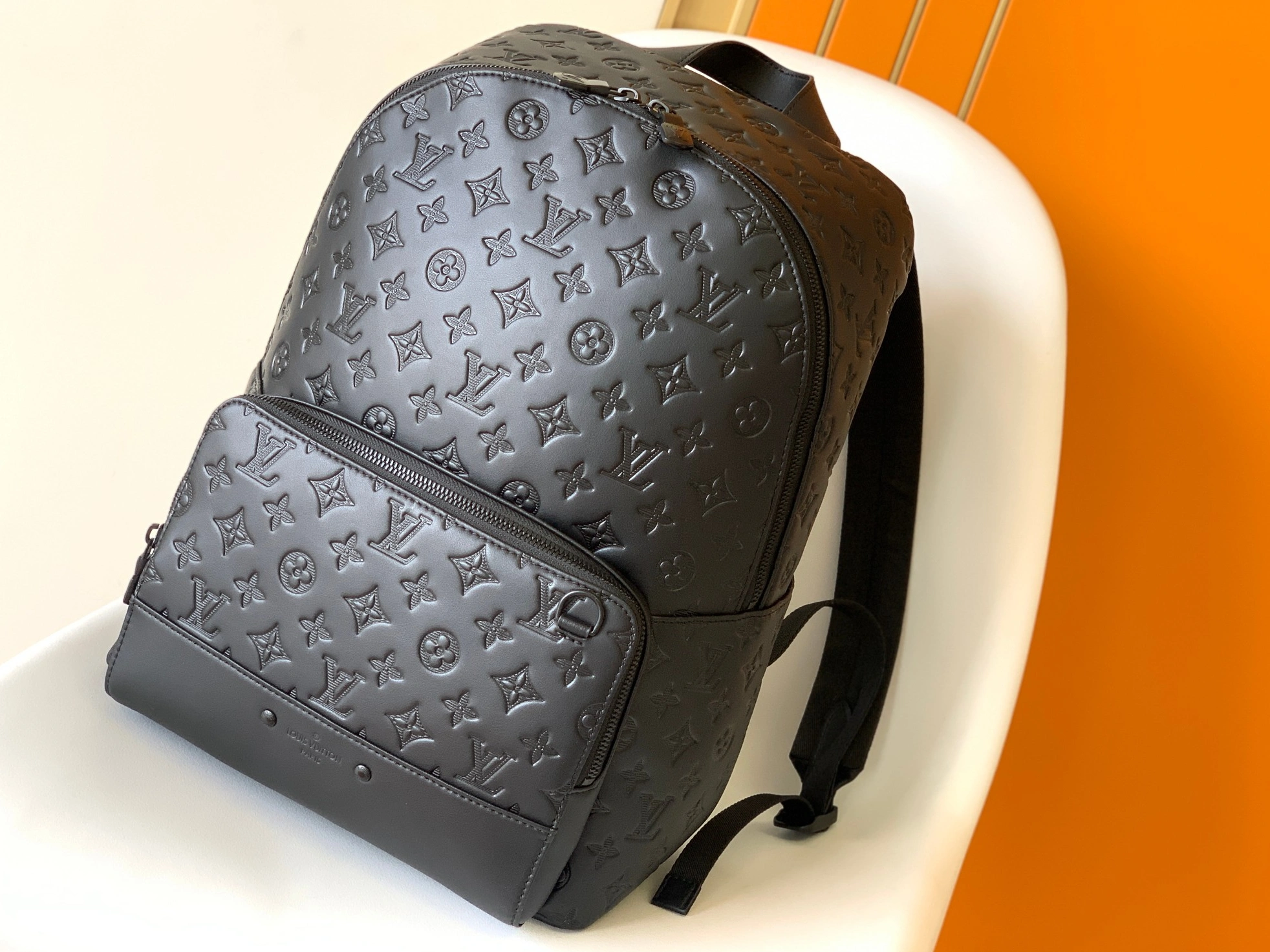 Louis Vuitton LV AAA Man Backpacks Stylish 2257