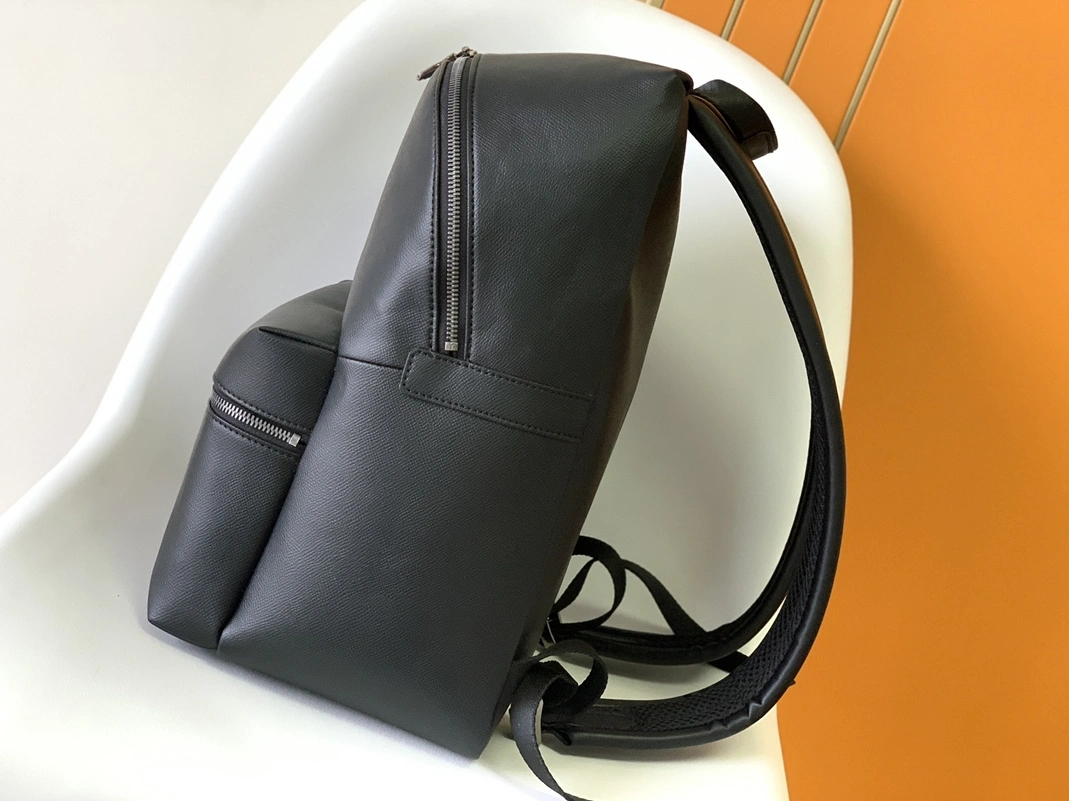 Louis Vuitton LV AAA Man Backpacks Trendy 9107