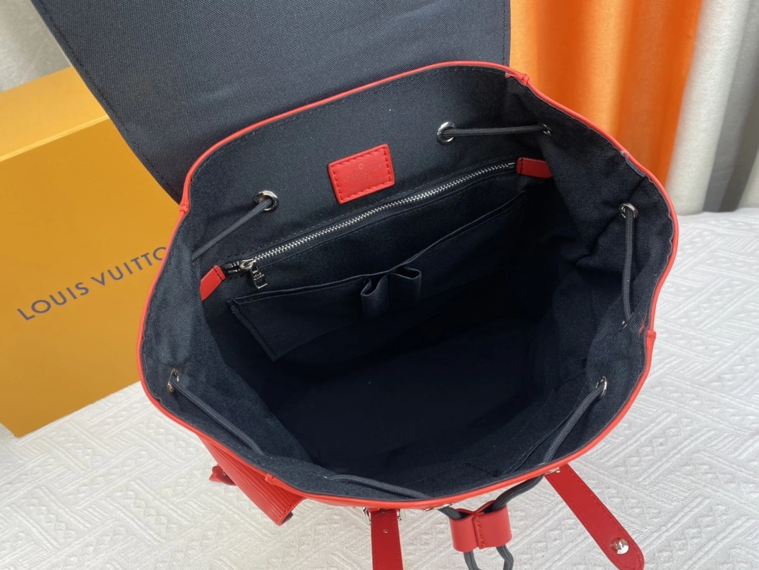 Louis Vuitton LV AAA Man Backpacks Versatile 3517
