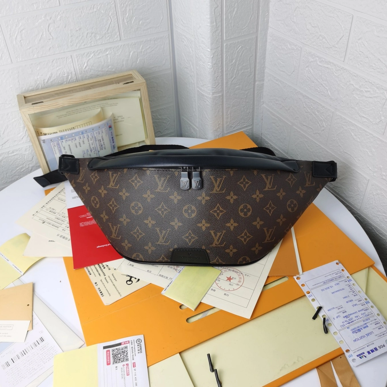 Louis Vuitton LV AAA Man Pockets BestValue 8410