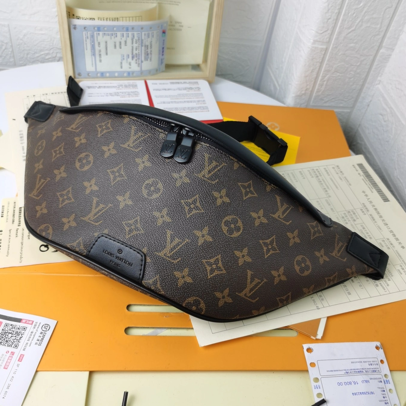 Louis Vuitton LV AAA Man Pockets BestValue 8410