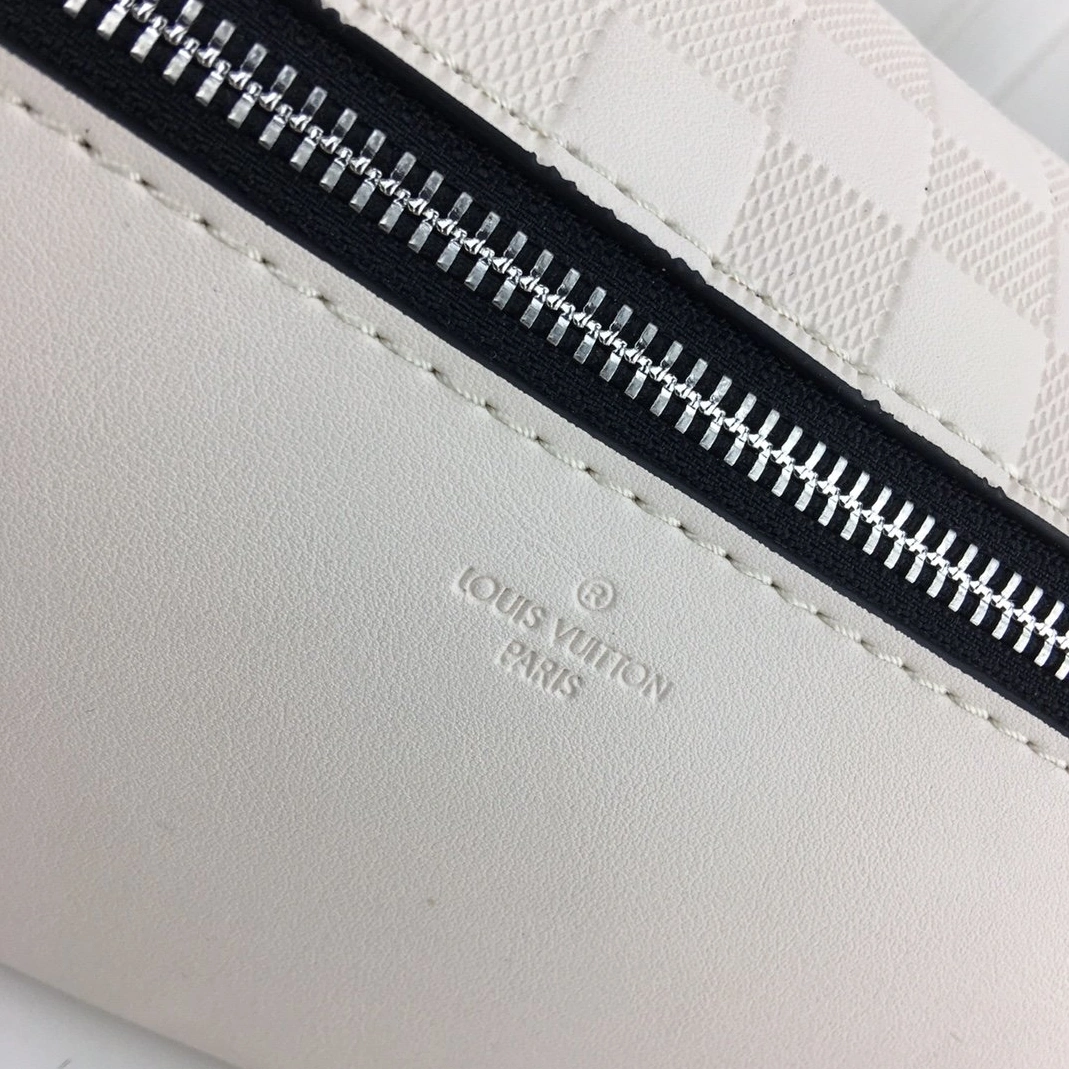 Louis Vuitton LV AAA Man Pockets UrbanStyle 5634