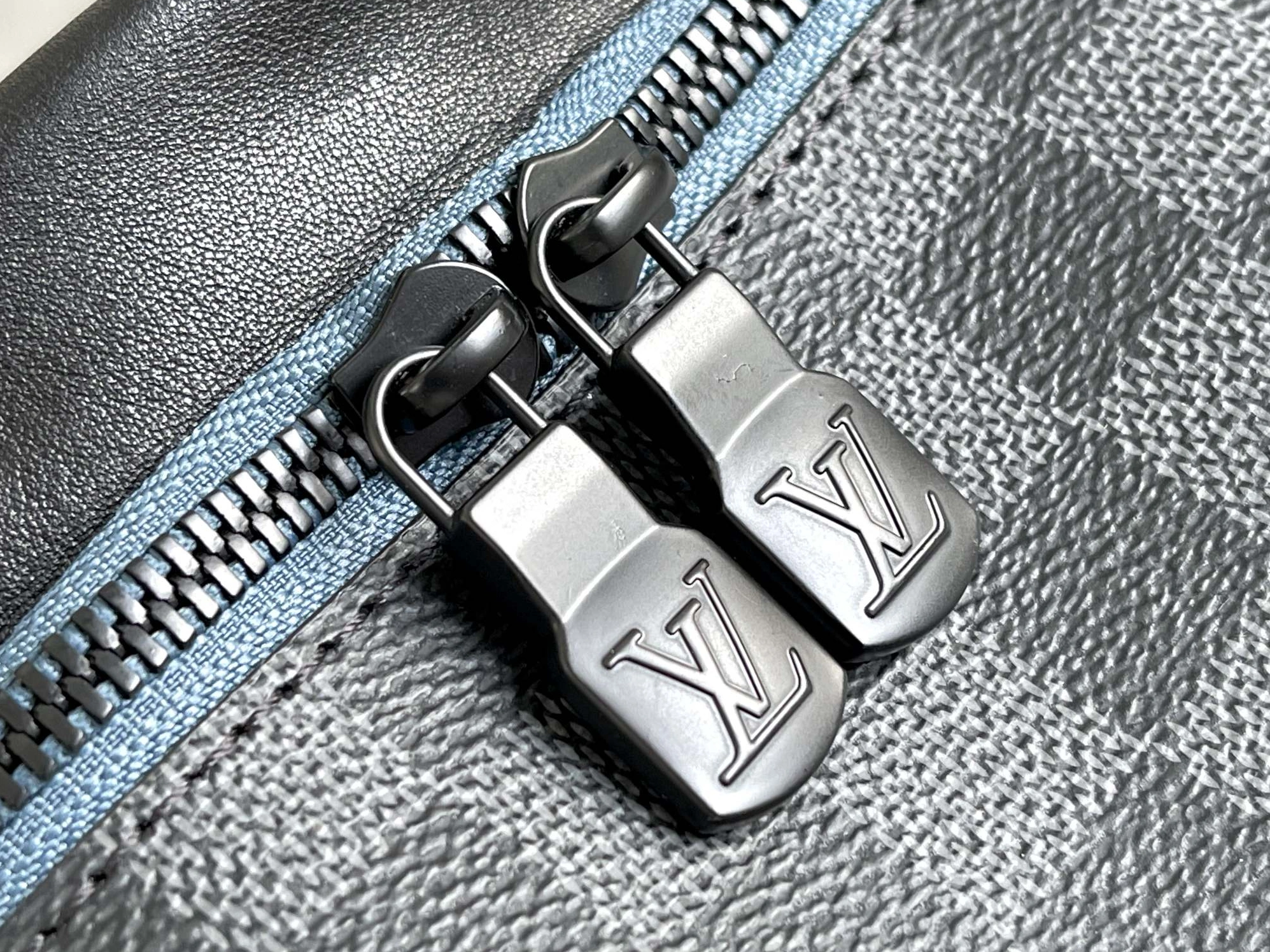 Louis Vuitton LV AAA Quality Belt Bags Efficient 1232