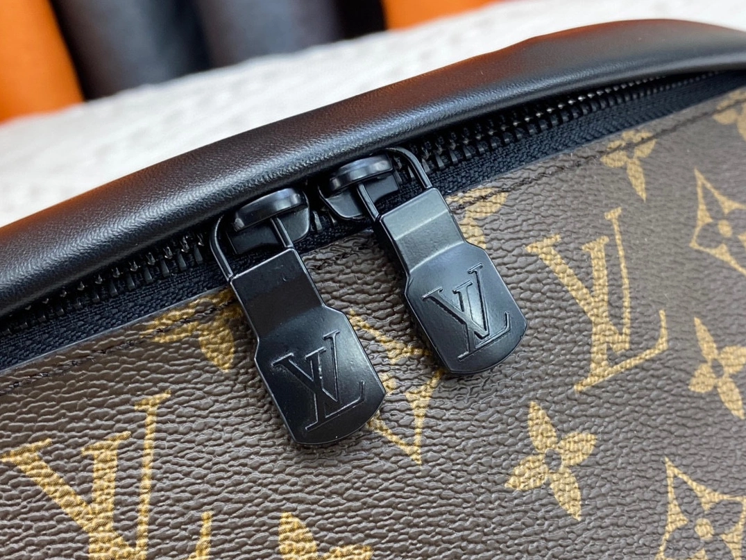 Louis Vuitton LV AAA Quality Belt Bags For Unisex BestValue 2889