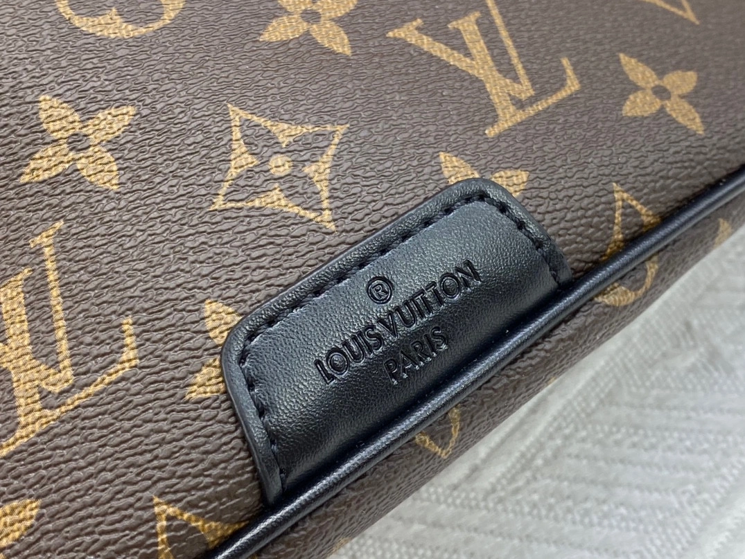Louis Vuitton LV AAA Quality Belt Bags For Unisex BestValue 2889