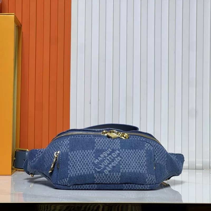 Louis Vuitton LV AAA Quality Belt Bags For Unisex Sophisticated 2912