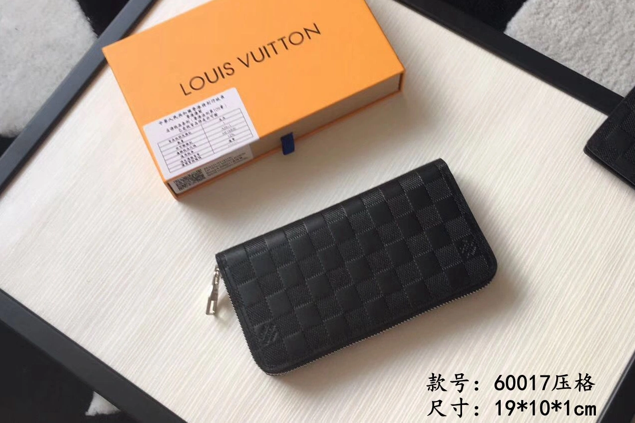 Louis Vuitton LV AAA Quality Wallets WellDesigned 5236