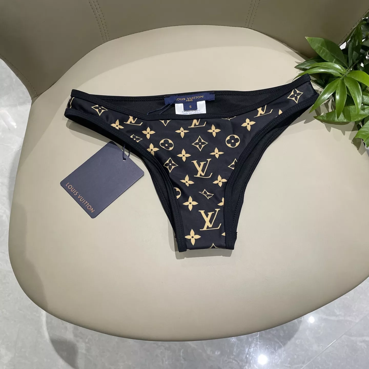 Louis Vuitton LV Bathing Suits For Women Compact 1640