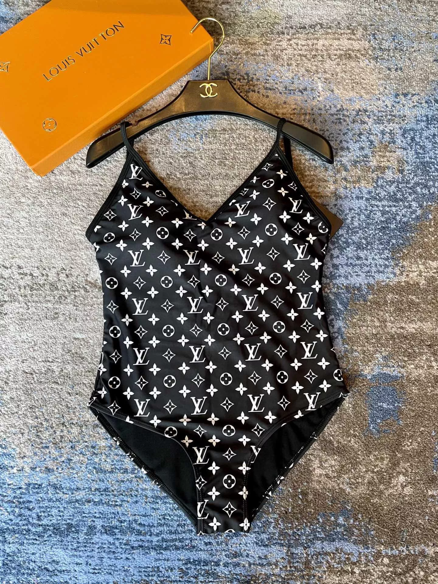 Louis Vuitton LV Bathing Suits For Women EyeCatching 3076