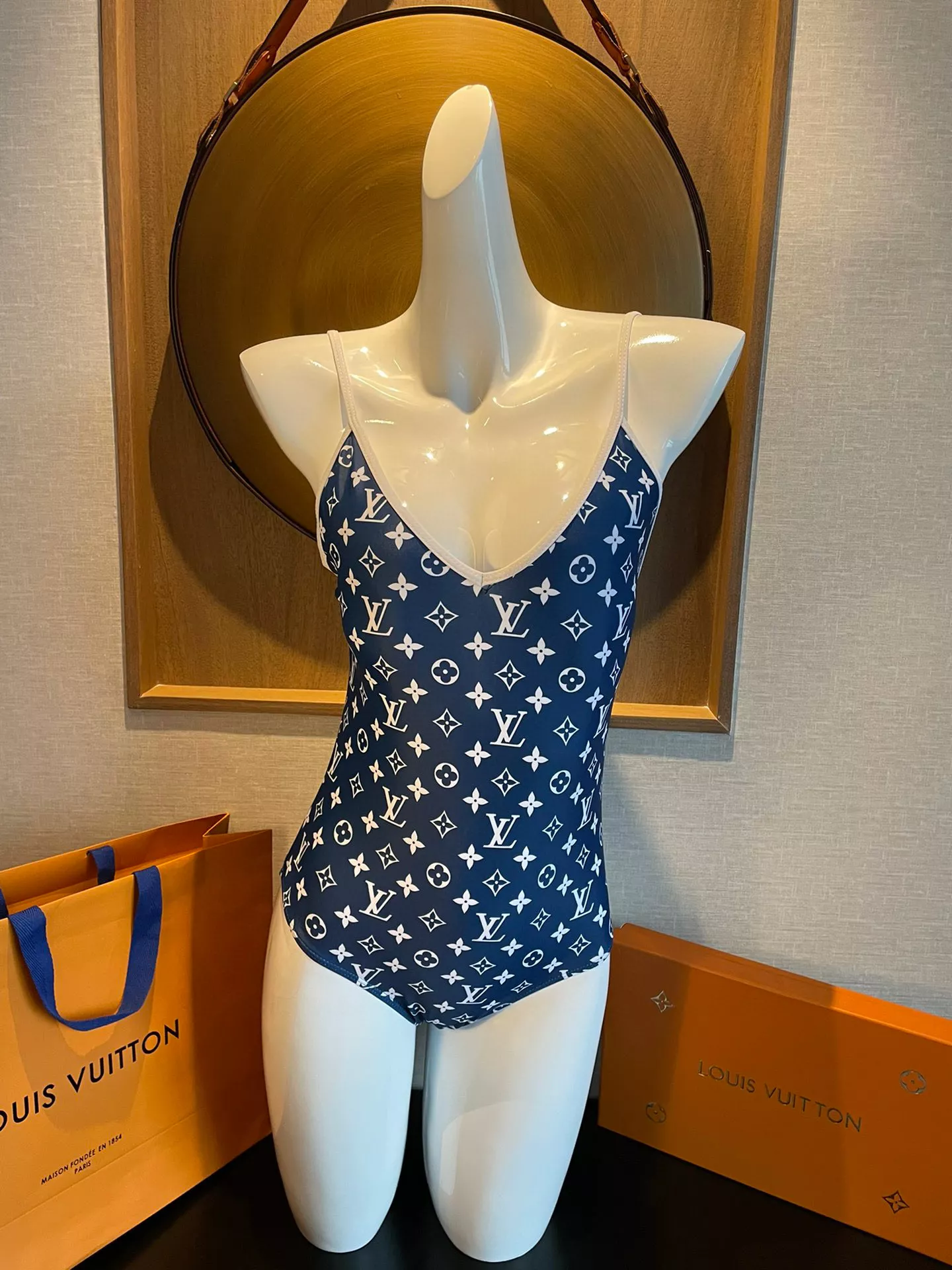 Louis Vuitton LV Bathing Suits For Women Practical 3555