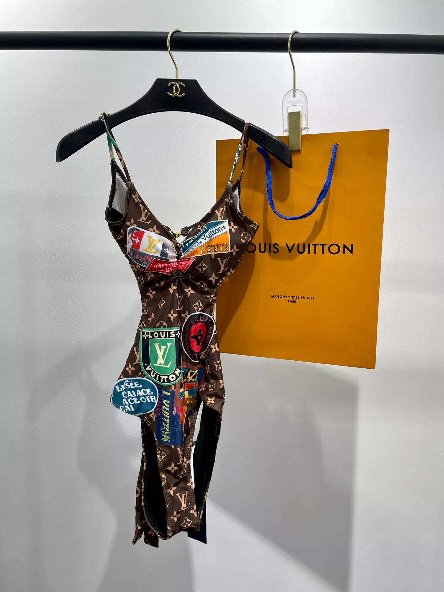 Louis Vuitton LV Bathing Suits For Women Versatile 1079
