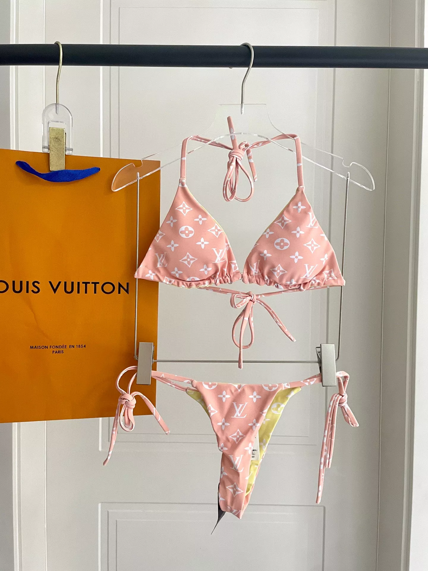 Louis Vuitton LV Bathing Suits For Women WellDesigned 6135