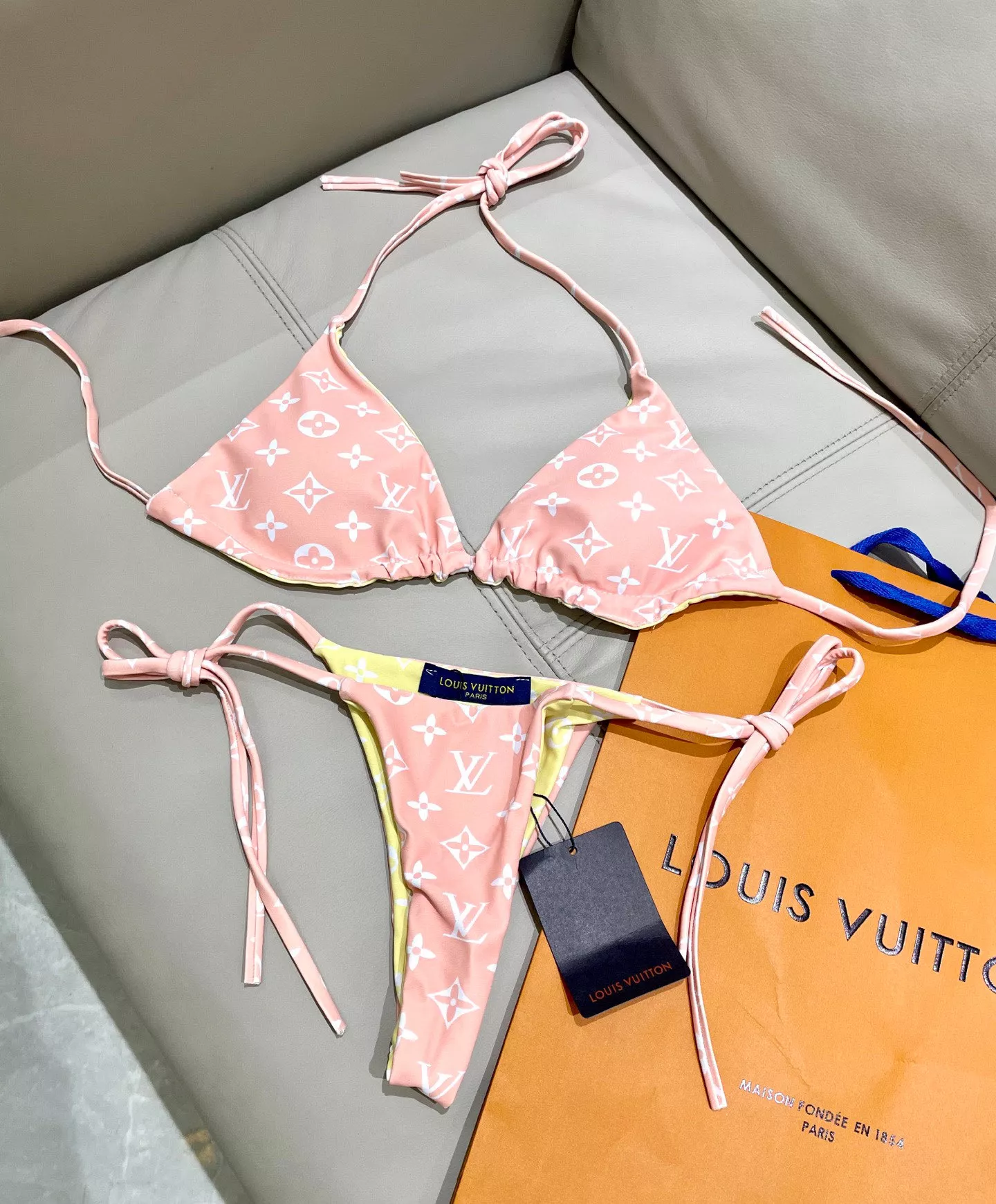Louis Vuitton LV Bathing Suits For Women WellDesigned 6135