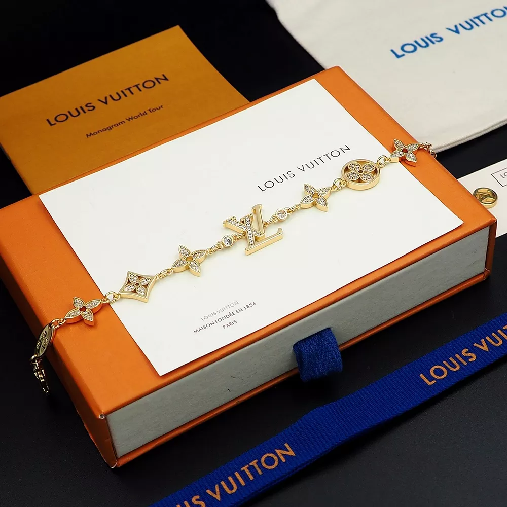 Louis Vuitton LV Bracelets Affordable 3932