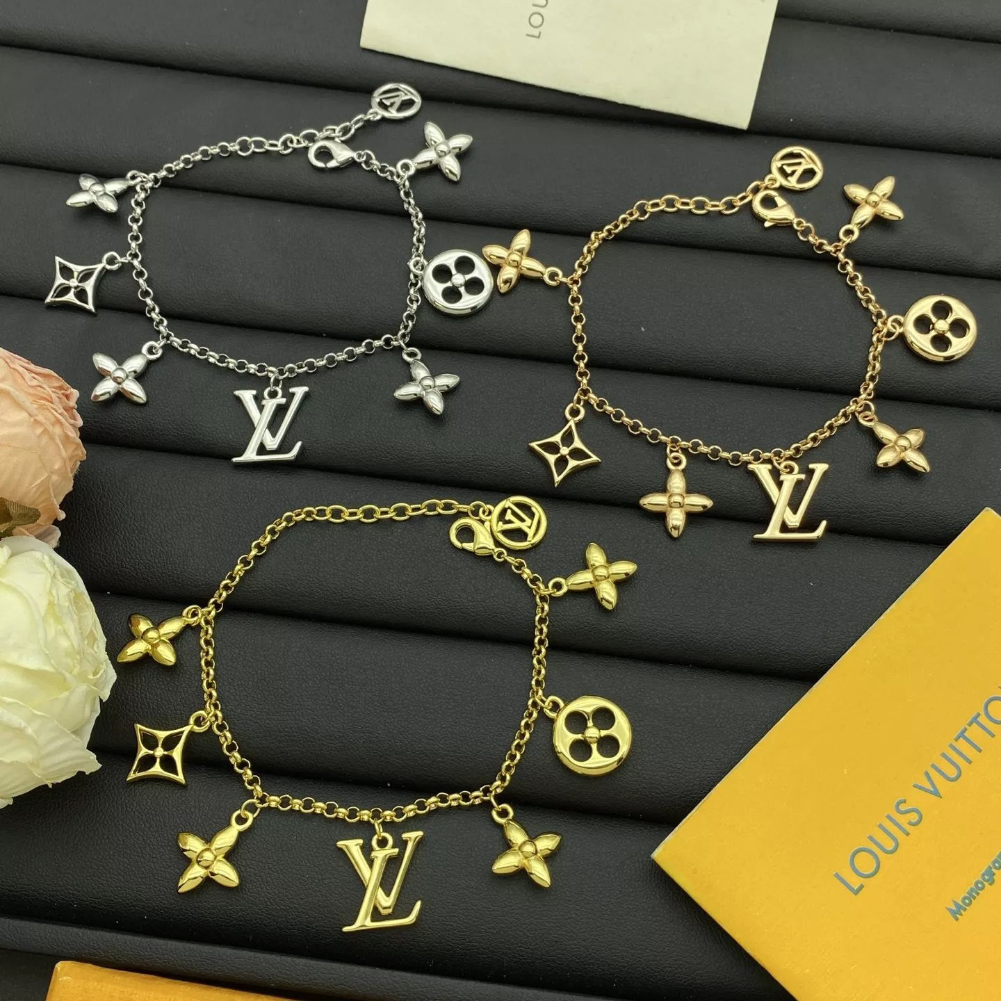 Louis Vuitton LV Bracelets BestValue 9307