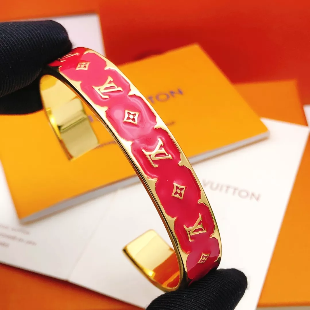 Louis Vuitton LV Bracelets Bold 6771