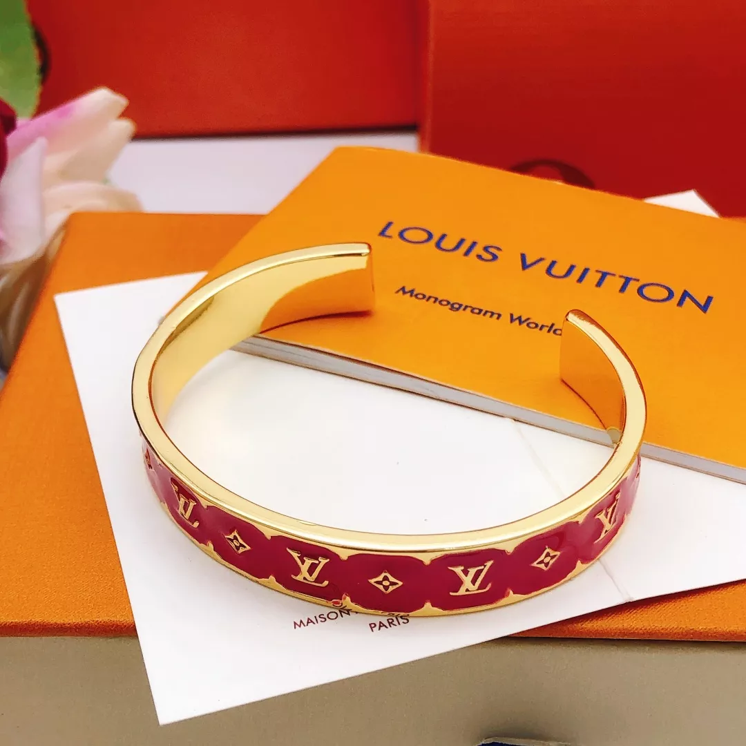 Louis Vuitton LV Bracelets Bold 6771