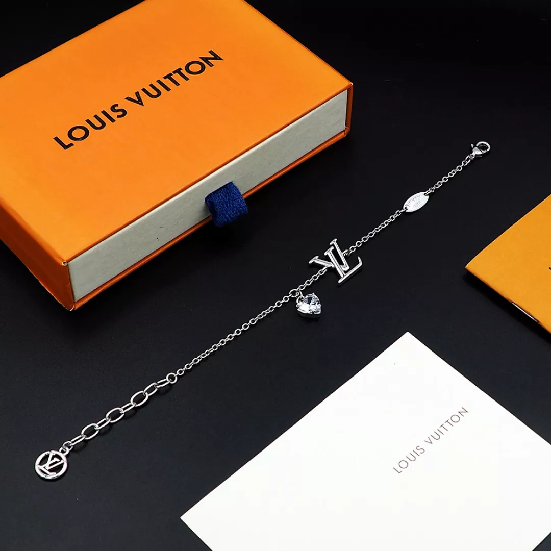Louis Vuitton LV Bracelets Bright 2898