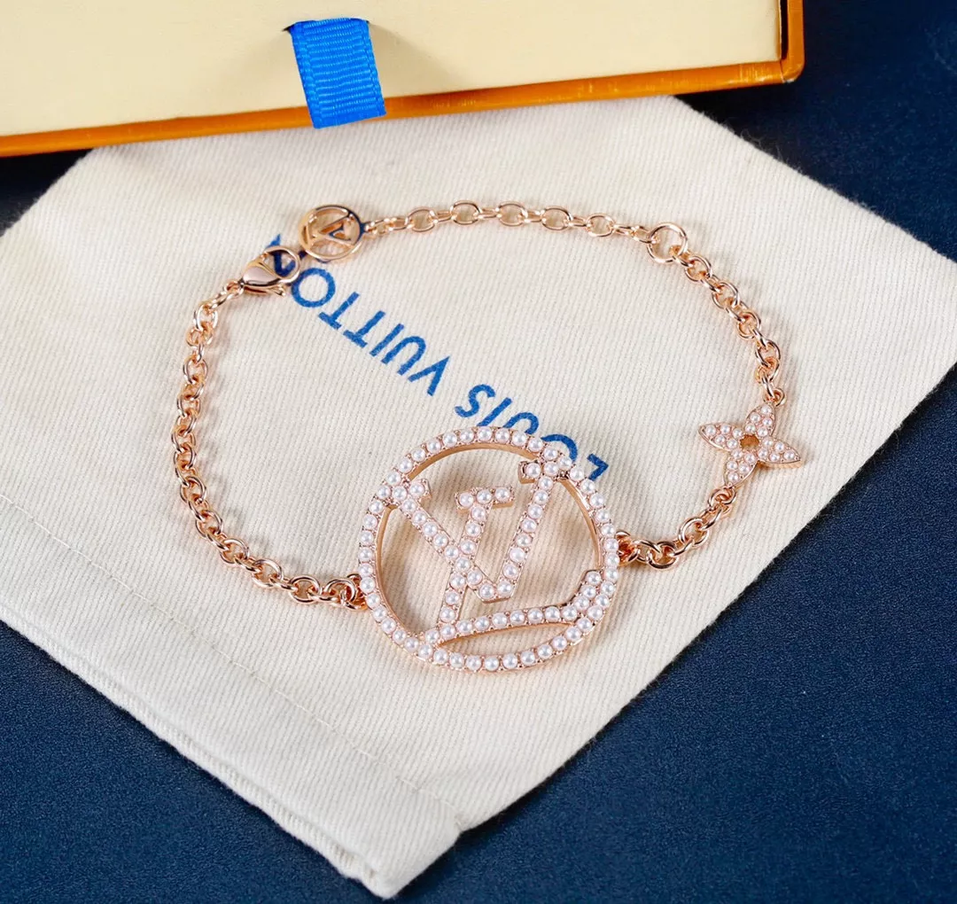 Louis Vuitton LV Bracelets Comfortable 2587