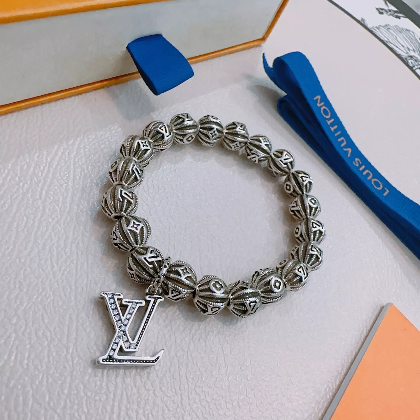 Louis Vuitton LV Bracelets DailyWear 5091