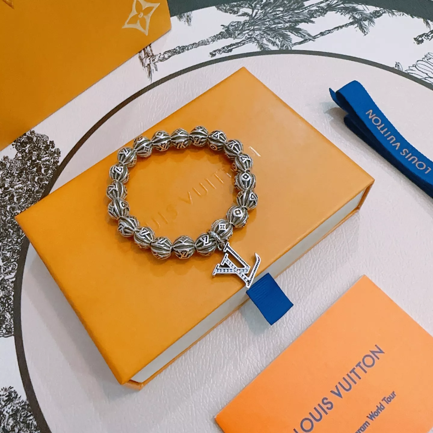 Louis Vuitton LV Bracelets DailyWear 5091