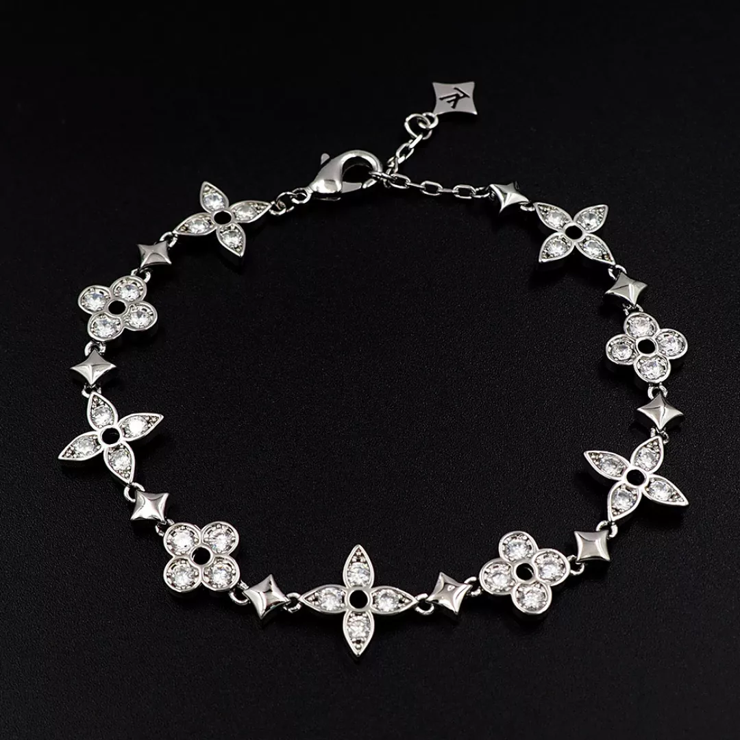 Louis Vuitton LV Bracelets Durable 4510