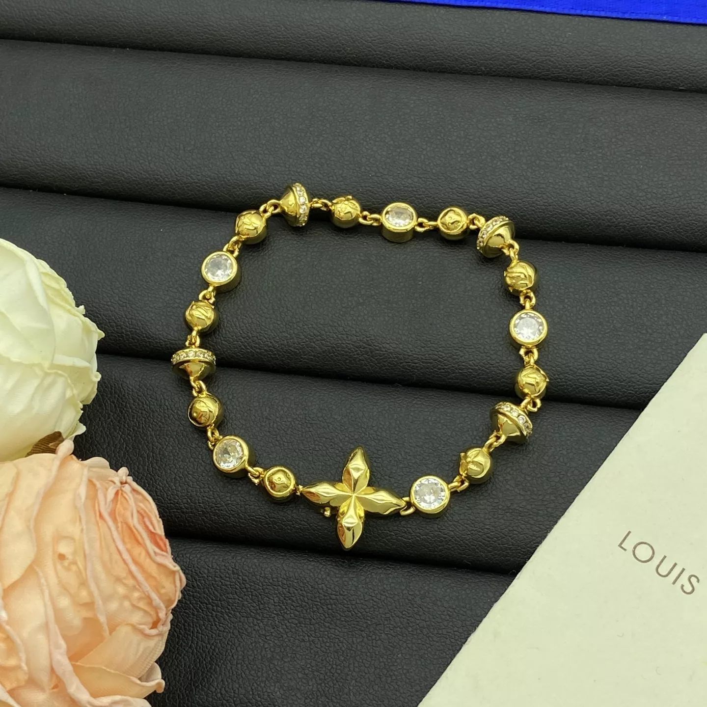 Louis Vuitton LV Bracelets EasyMatch 7276