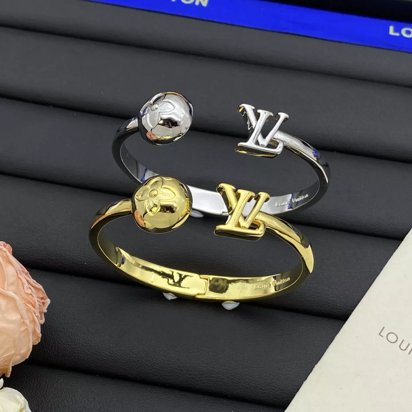 Louis Vuitton LV Bracelets Efficient 2738