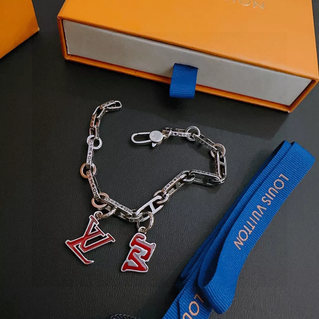Louis Vuitton LV Bracelets Efficient 3646