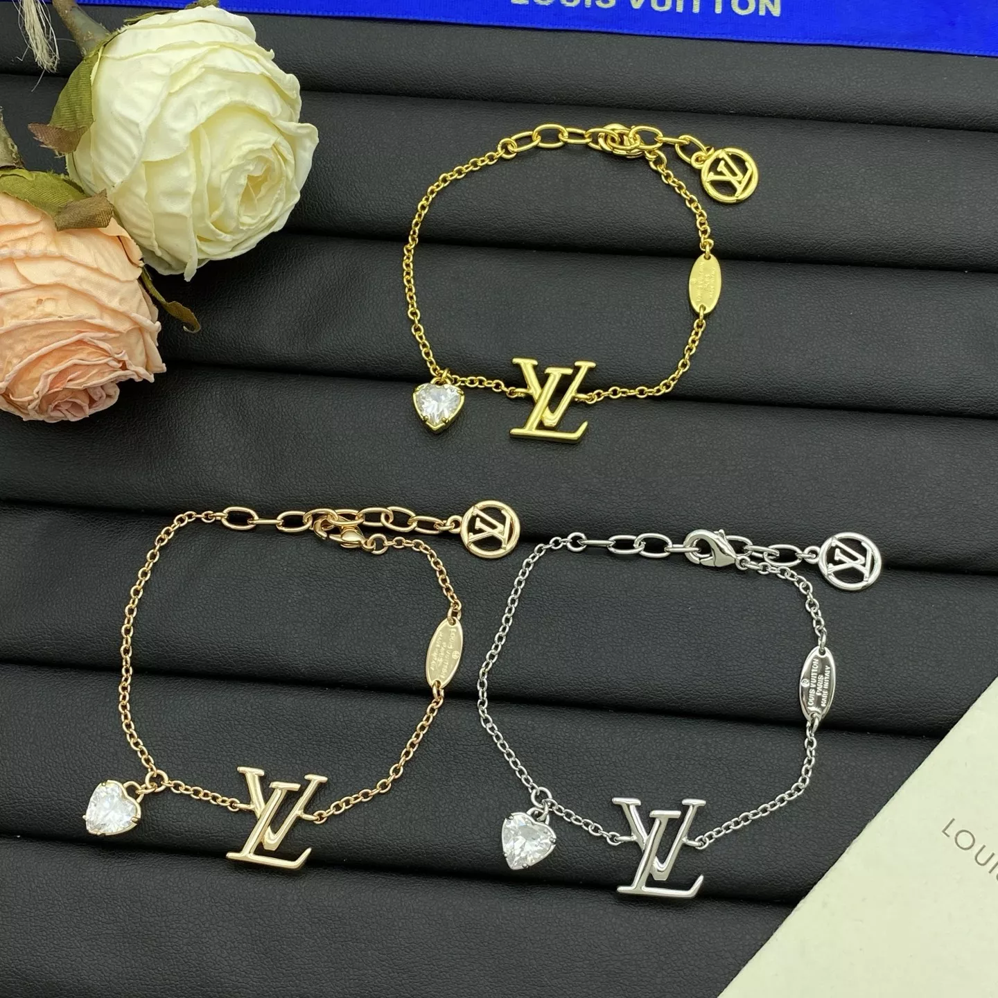 Louis Vuitton LV Bracelets Efficient 7824