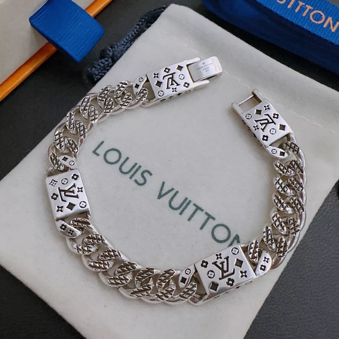 Louis Vuitton LV Bracelets Fashionable 6275