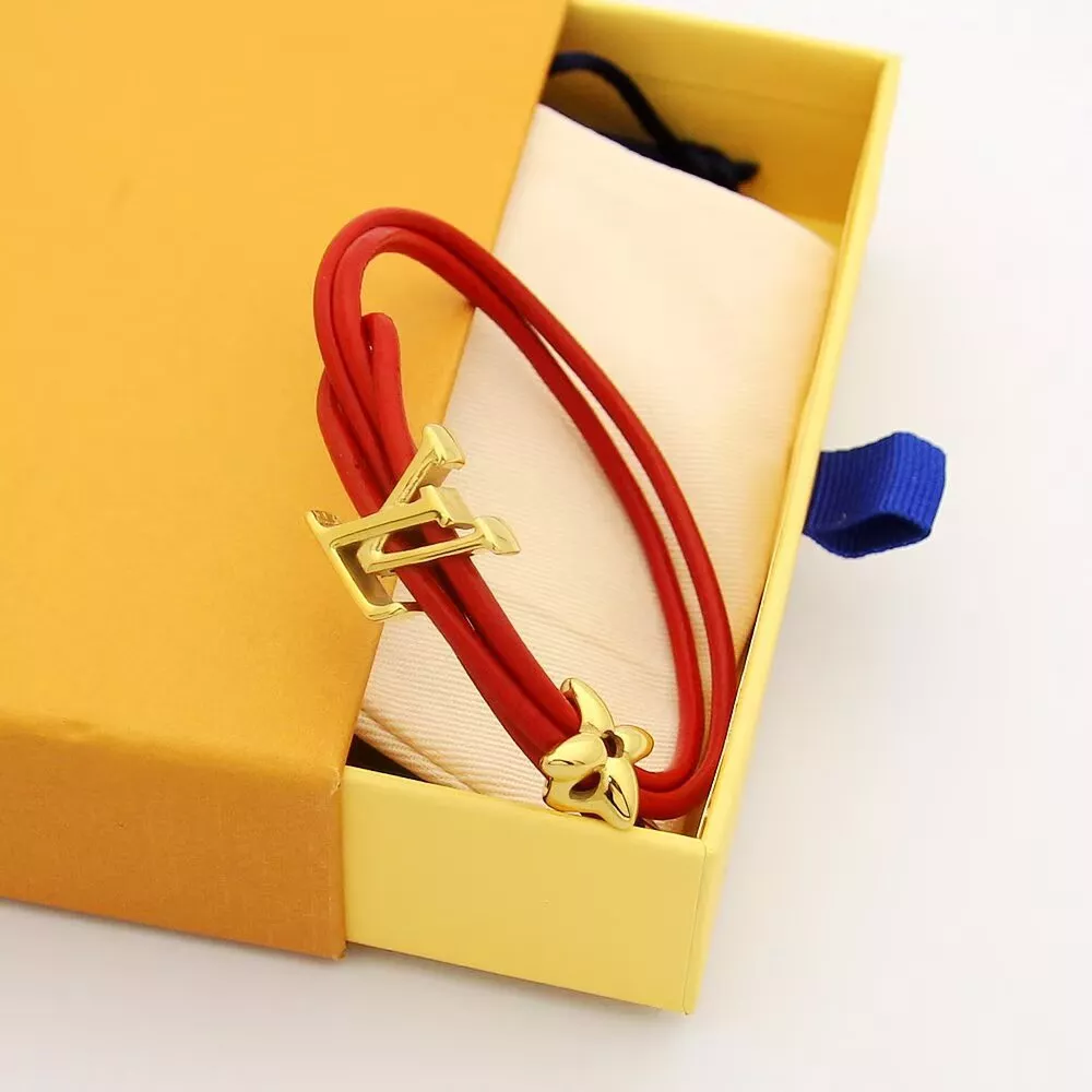 Louis Vuitton LV Bracelets Fashionable 9375