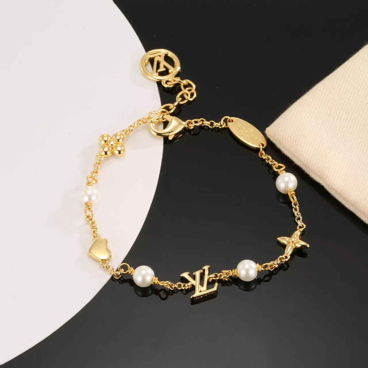 Louis Vuitton LV Bracelets For Women Fashionable 5058