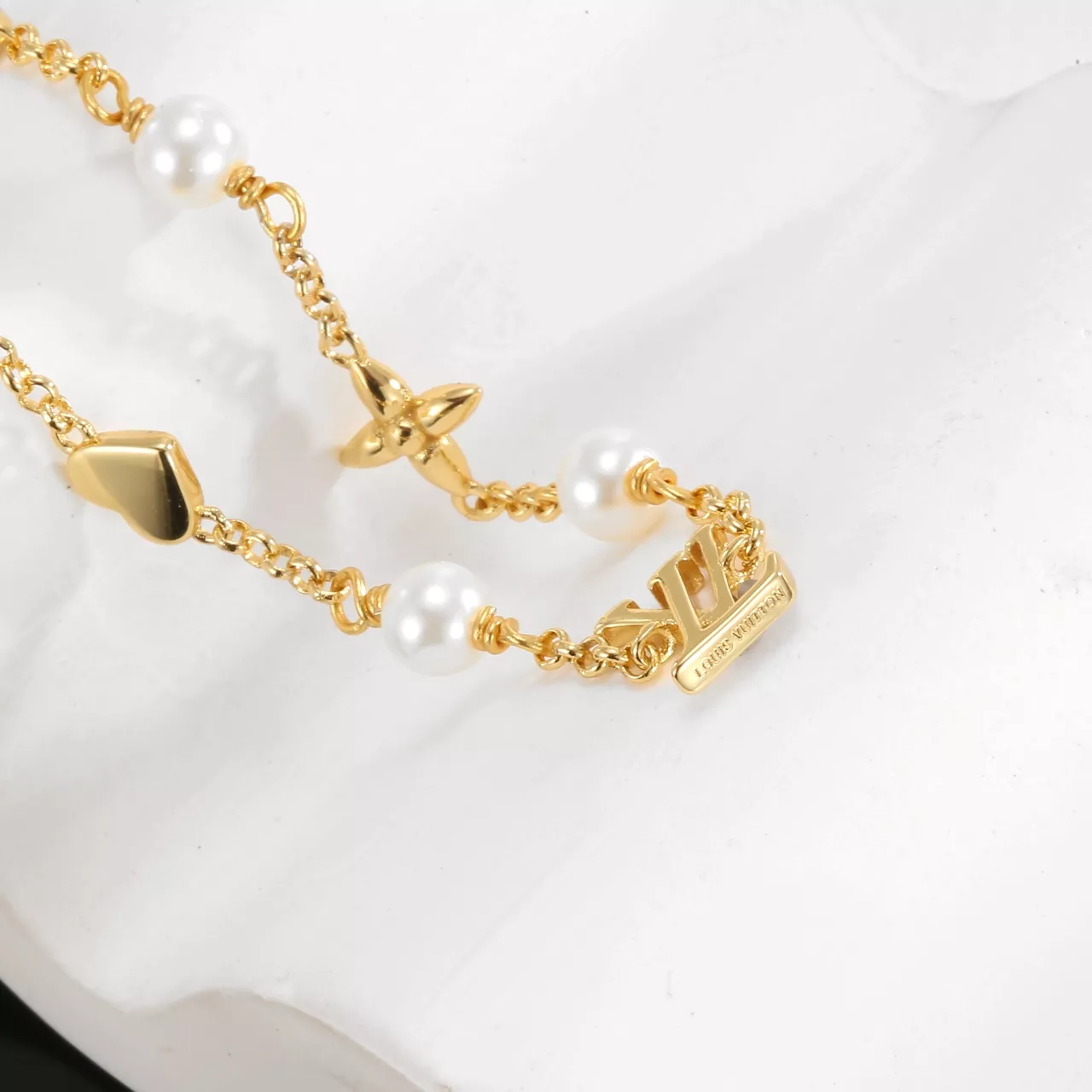 Louis Vuitton LV Bracelets For Women Fashionable 5058
