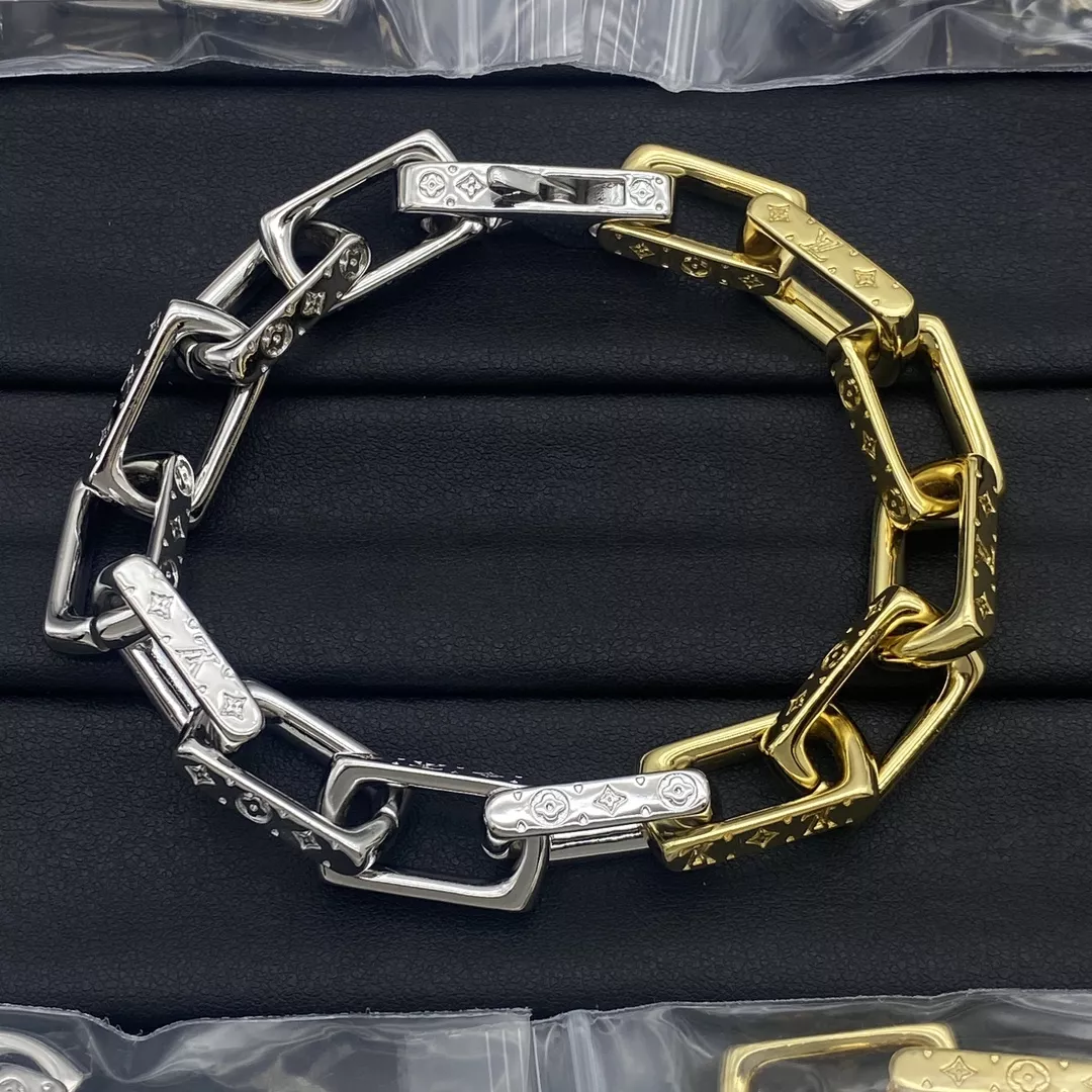 Louis Vuitton LV Bracelets Minimalist 5262