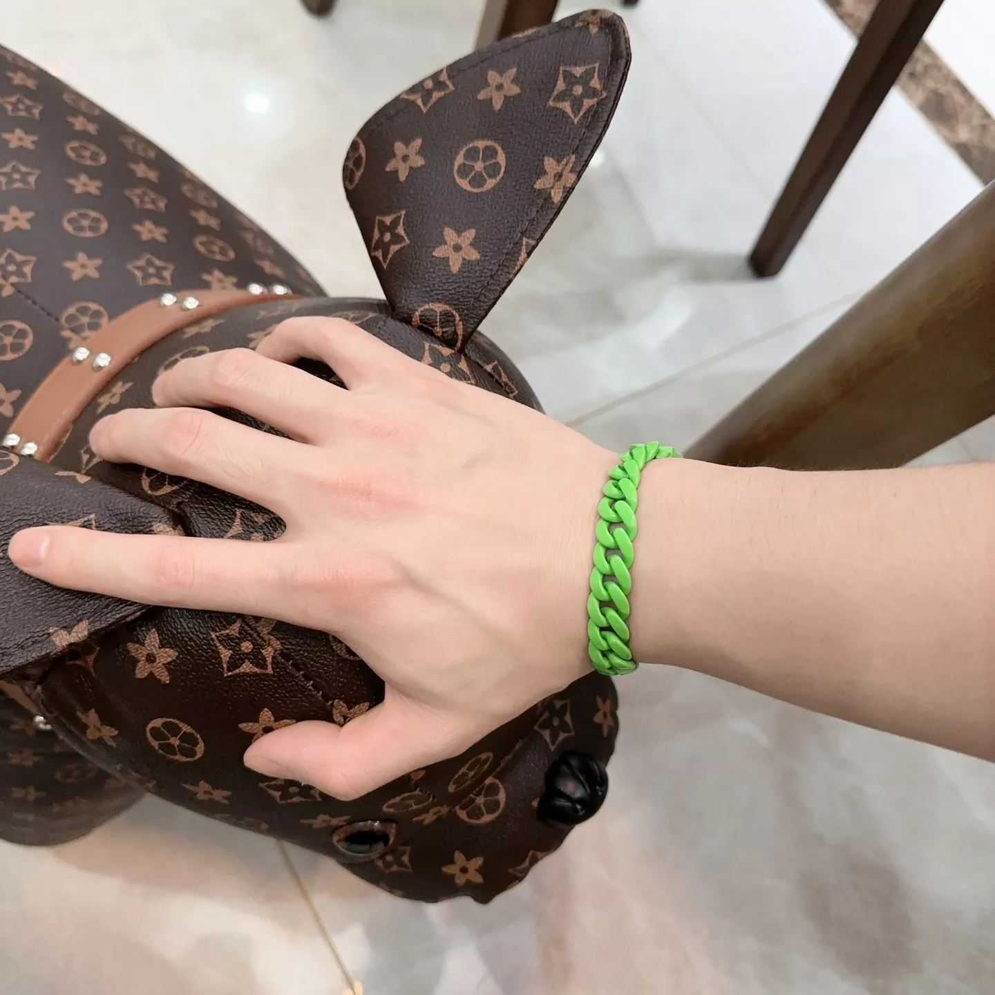 Louis Vuitton LV Bracelets ModernLook 9430