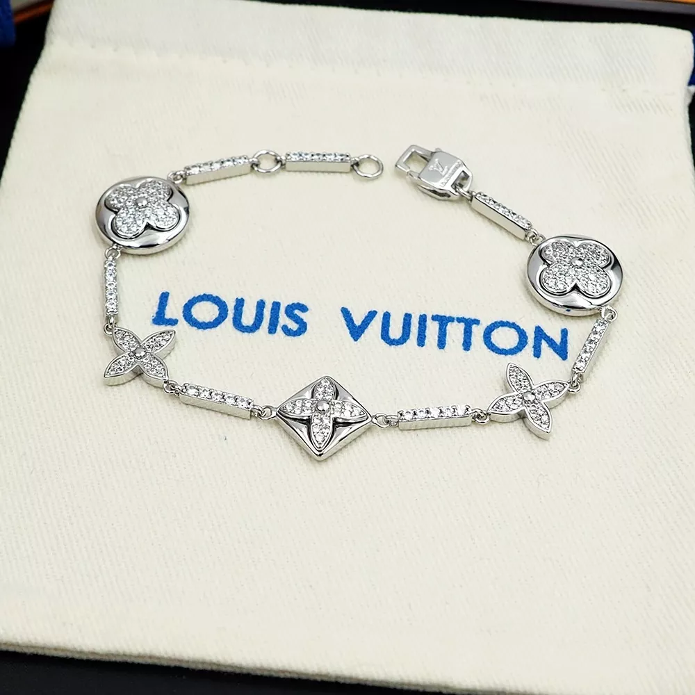 Louis Vuitton LV Bracelets Refined 3933