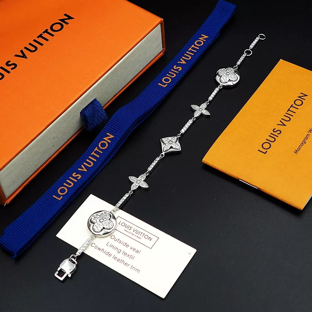 Louis Vuitton LV Bracelets Refined 3933
