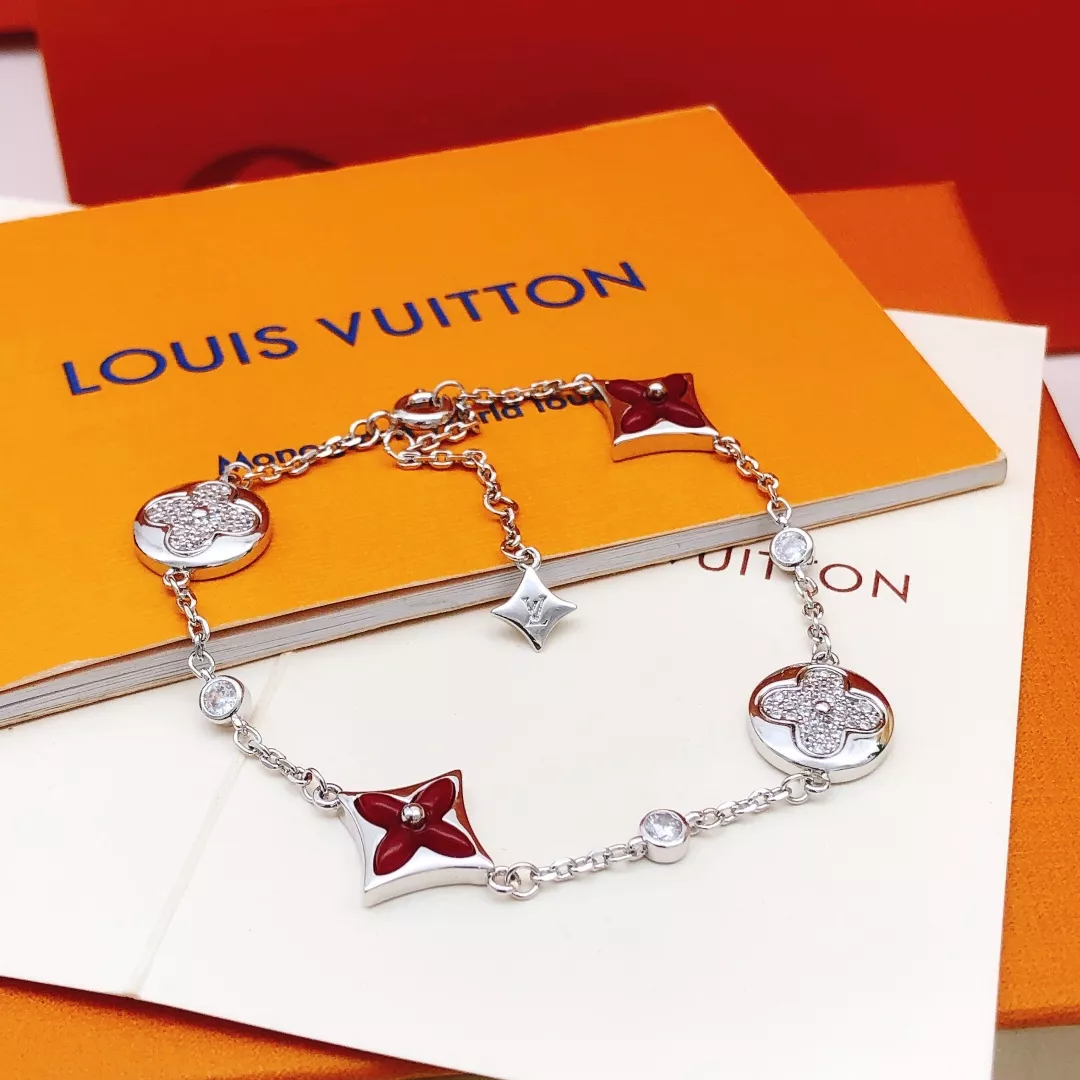 Louis Vuitton LV Bracelets Resilient 349