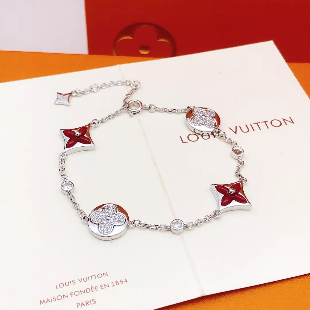 Louis Vuitton LV Bracelets Resilient 349
