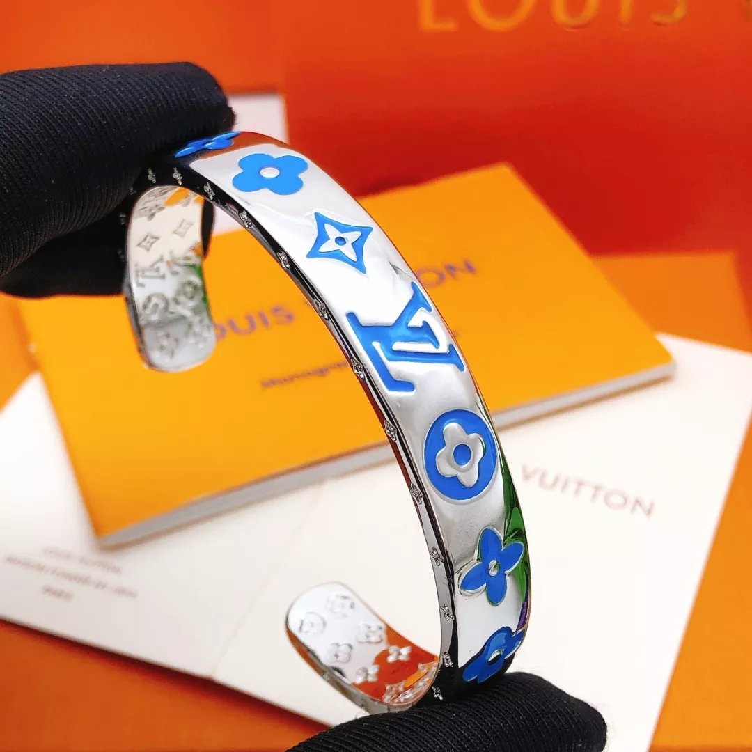 Louis Vuitton LV Bracelets Sleek 6838