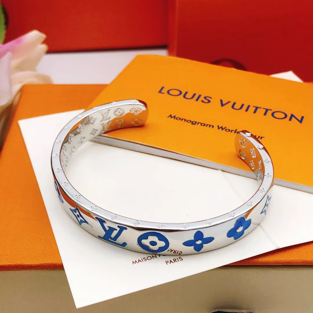 Louis Vuitton LV Bracelets Sleek 6838