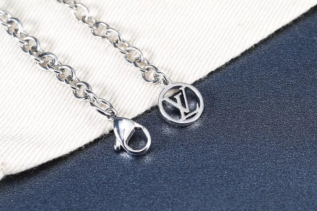 Louis Vuitton LV Bracelets Soft 2744