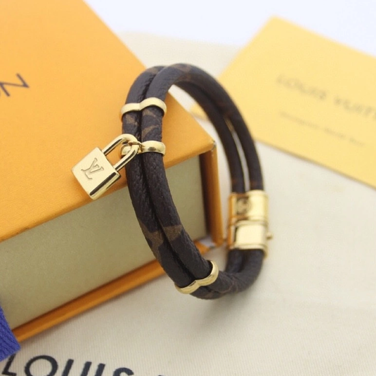 Louis Vuitton LV Bracelets Sophisticated 3863